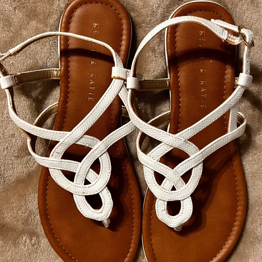 Kelly & Katie White Sandals with Elegant Strap Design